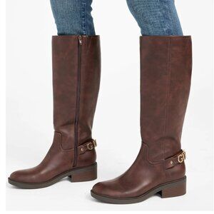 NEW GUESS padmaa riding boots Gold Spell Out Logo Chocolate Brown 8